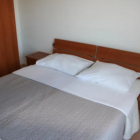 Riva Apartment *