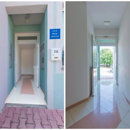 Apartment Riva Medulin